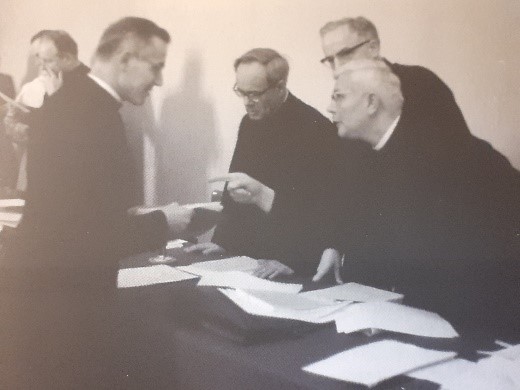 85. L’intersessione fra il terzo e il quarto periodo (dicembre 1964-settembre 1965)